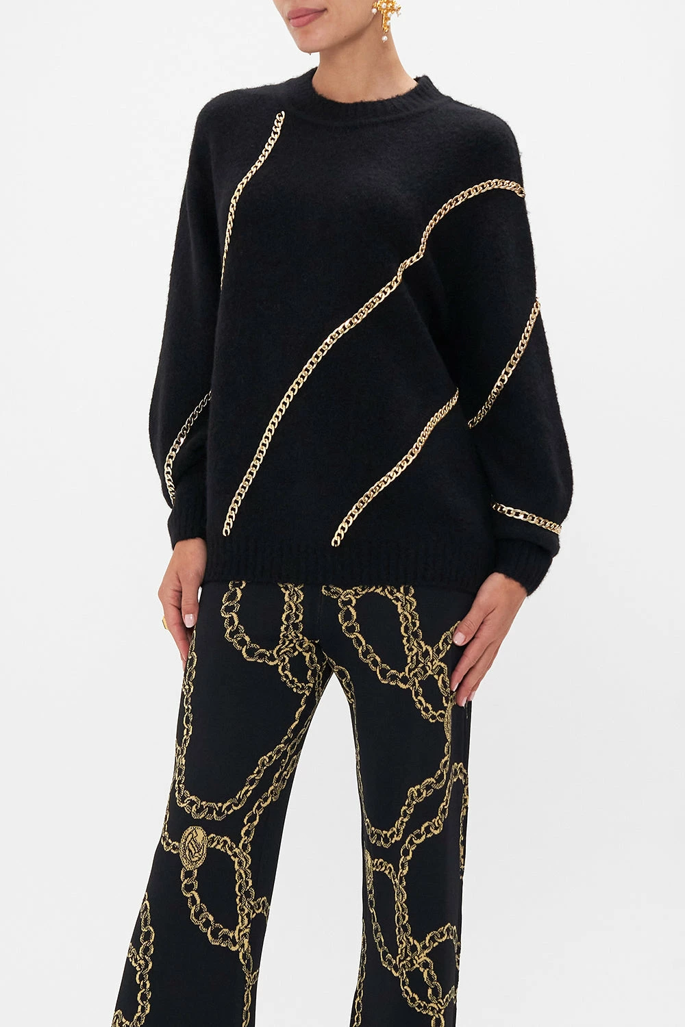 CREW NECK FULL SLEEVE JUMPER WITH CHAINS TETHER ME NOT - Image 5