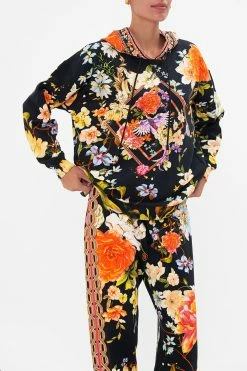 HOODY WITH POCKETS SECRET HISTORY 10 HOODY WITH POCKETS SECRET HISTORY -clothing shop CAMILLA 00022755 SECRET HISTORY HOODY WITH POCKETS 4