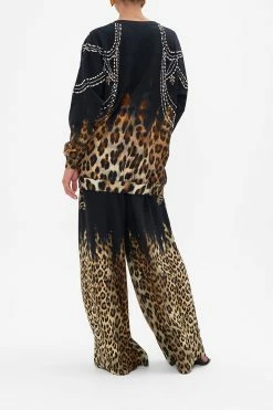 OVERSIZED SWEATER JUNGLE DREAMING -clothing shop CAMILLA 00022758 JUNGLE DREAMING OVERSIZED SWEATER 3