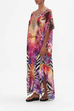 SLIM FIT KAFTAN WITH SPLIT WILD LOVING -clothing shop CAMILLA 00022794 SLIM FIT KAFTAN WITH SPLIT WILD LOVING 2
