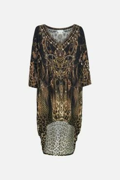 V-NECK SCOOP BACK HEM DRESS LIONS MANE 8 V-NECK SCOOP BACK HEM DRESS LIONS MANE -clothing shop CAMILLA 00022906 VNECK SCOOP BACK HEM DRESS LIONS MANE GHOST