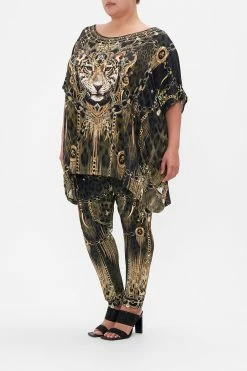 LOOSE FIT ROUND NECK TEE - ALL OVER PRINT LIONS MANE -clothing shop CAMILLA 00022908 LOOSE FIT ROUND NECK TEE ALL OVER PRINT LIONS MANE MTL 2