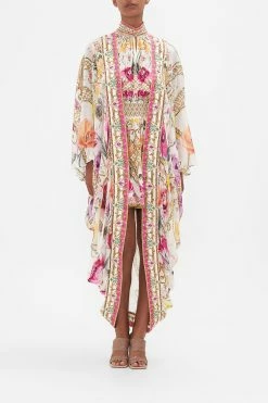 LONGE SLEEVE LONG CAPE DESTINY CALLING