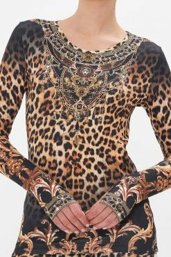 LONG SLEEVE THUMBHOLE TOP RUNNING IN THE WILD -clothing shop CAMILLA 00023331 LONGSLEEVETHUMBHOLETOPRUNNINGINTHEWILD RUNNING IN THE WILD 5