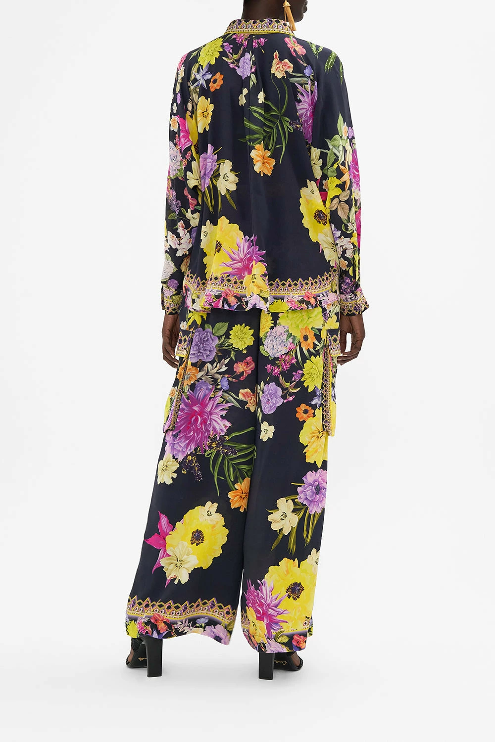 CURVED HEM SHIRT PEACE BE WITH YOU 2 CURVED HEM SHIRT PEACE BE WITH YOU - Image 2