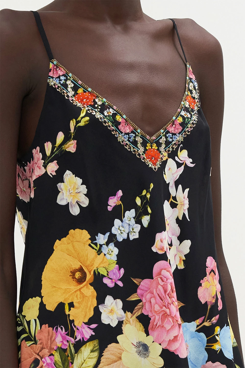 V-NECK BIAS CAMI DIVINE DIVINITY 6 V-NECK BIAS CAMI DIVINE DIVINITY - Image 6