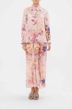 CURVED COLLAR BLOUSE LETTERS FROM THE PINK ROOM