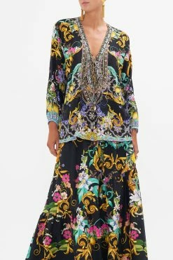 LACE UP BLOUSE MEET ME IN MARCHESA 10 LACE UP BLOUSE MEET ME IN MARCHESA -clothing shop CAMILLA 00023660 LACE UP BLOUSE MEET ME IN MARCHESA 4