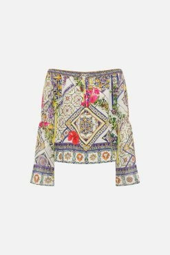 DROP SHOULDER BELL SLEEVE TOP AMALFI AMORE 10 DROP SHOULDER BELL SLEEVE TOP AMALFI AMORE -clothing shop CAMILLA 00023700 DROPSHOULDERBELLSLEEVETOP AMALFIAMORE GHOST 1