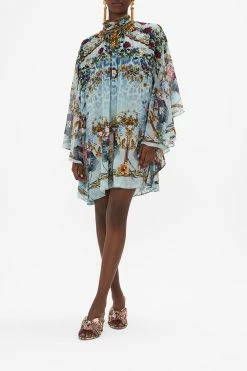 HIGH NECK RUFFLE SLEEVE BLOUSE LETTERS TO LEO 11 HIGH NECK RUFFLE SLEEVE BLOUSE LETTERS TO LEO -clothing shop CAMILLA 00023898 HIGH NECK RUFFLE SLEEVE BLOUSE LETTERS TO LEO 6