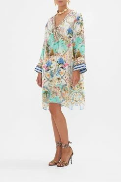 METAL EYELET KAFTAN AMALFI LULLABY 11 METAL EYELET KAFTAN AMALFI LULLABY -clothing shop CAMILLA 00023973 METAL EYELET KAFTAN AMALFI LULLABY 2