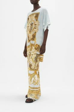 PANELLED SIDE SPLIT TEE PALAZZO PRIDE -clothing shop CAMILLA 00024209 PANELLED SIDE SPLIT TEE PALAZZO PRIDE 2