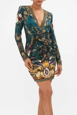 V-NECK CROSS FRONT DRESS VERDIS WORLD 11 V-NECK CROSS FRONT DRESS VERDIS WORLD -clothing shop CAMILLA 00024734 V NECK CROSS FRONT DRESS VERDIS WORLD 4