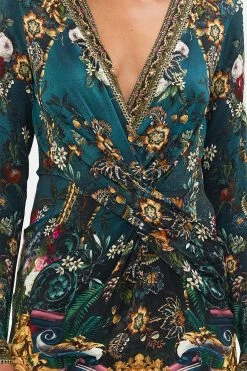 V-NECK CROSS FRONT DRESS VERDIS WORLD 12 V-NECK CROSS FRONT DRESS VERDIS WORLD -clothing shop CAMILLA 00024734 V NECK CROSS FRONT DRESS VERDIS WORLD 5