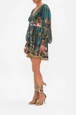 SHORT DRESS WITH BLOUSON SLEEVE VERDIS WORLD -clothing shop CAMILLA 00024738 SHORT DRESS W BLOUSON SLEEVE VERDIS WORLD 2