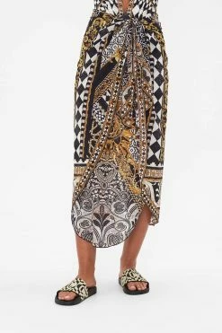 LAYERED LONG SARONG WITH FRONT TIE LOOK UP TESORO -clothing shop CAMILLA 00024767 LOOKUPTESORO LAYEREDLONGSARONGWITHFRONTTIE 4