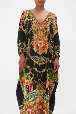 MIDI KAFTAN WITH CUFF JEALOUSY AND JEWELS 9 MIDI KAFTAN WITH CUFF JEALOUSY AND JEWELS -clothing shop CAMILLA 00024819 MIDI KAFTAN WITH CUFF JEALOUSY AND JEWELS 4
