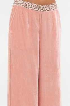 STRAIGHT LEG RELAXED TROUSER BAMBINO BLISS 12 STRAIGHT LEG RELAXED TROUSER BAMBINO BLISS -clothing shop CAMILLA 00026630 STRAIGHT LEG RELAXED TROUSER BAMBINO BLISS 5