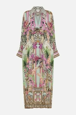 WING COLLAR KAFTAN DEAR AMORE MIO 9 WING COLLAR KAFTAN DEAR AMORE MIO -clothing shop CAMILLA 00026705 WING COLLAR KAFTAN DEAR AMORE MIO GHOST 1