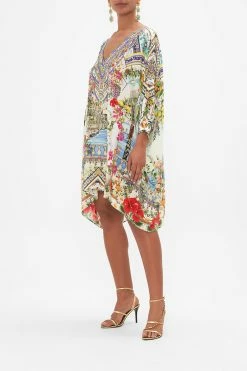 SHORT KAFTAN WITH CUFF AMALFI AMORE -clothing shop CAMILLA 00028213 AMALFIAMORE SHORTKAFTANWITHCUFF 2