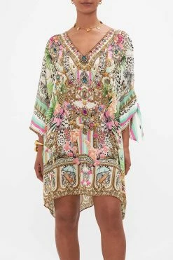 TIE SLEEVE SHORT V NECK KAFTAN DEAR AMORE MIO -clothing shop CAMILLA 00028220 DEARAMOREMIO TIESLEEVESHORTVNECKKAFTAN 4