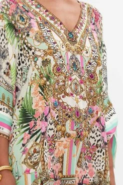 TIE SLEEVE SHORT V NECK KAFTAN DEAR AMORE MIO -clothing shop CAMILLA 00028220 DEARAMOREMIO TIESLEEVESHORTVNECKKAFTAN 5