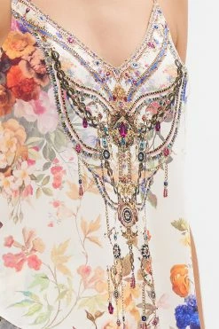 V-NECK BIAS CAMI FRIENDS WITH FRESCOS -clothing shop CAMILLA 00028242 V NECK BIAS CAMI FRIENDS WITH FRESCOS 5