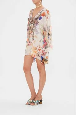 RAGLAN SLEEVE FLARED KAFTAN FRIENDS WITH FRESCOS -clothing shop CAMILLA 00028251 RAGLAN SLEEVE FLARED KAFTAN FRIENDS WITH FRESCOS 2