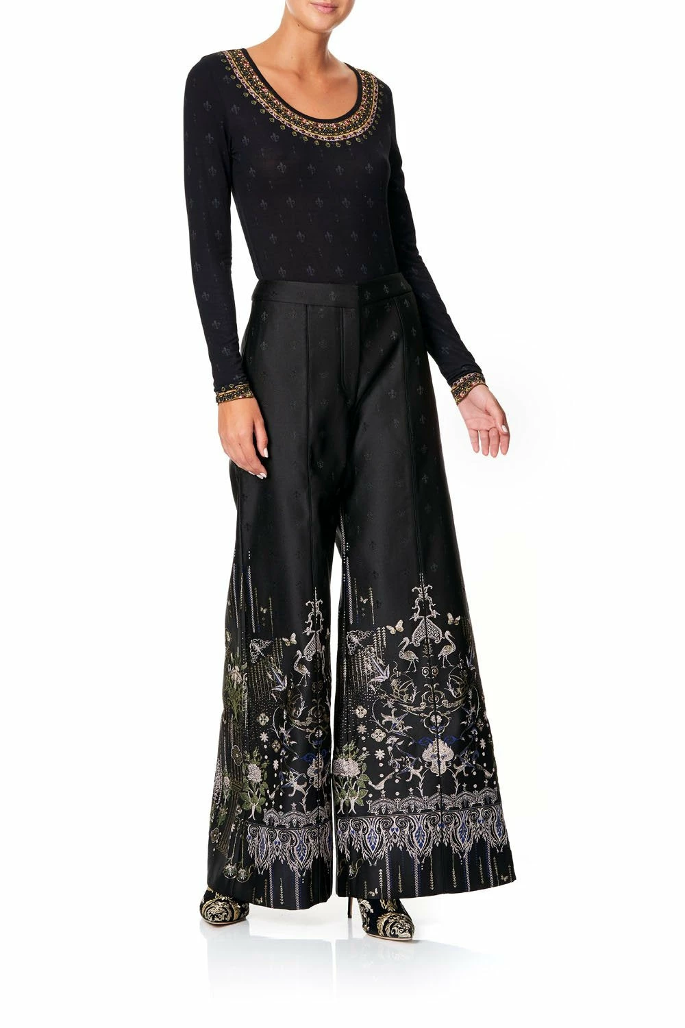 JACQUARD PANT WITH FRONT SEAMS REBELLE REBELLE 1 JACQUARD PANT WITH FRONT SEAMS REBELLE REBELLE