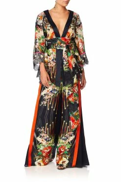 HIGH WAISTED TROUSER W/GODET QUEEN OF KINGS -clothing shop camilla queen of kings kimono w embroidery inserts5 1 886b5f25 9f16 4aff b082 d8c03b1d5207