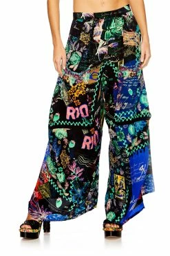 WIDE LEG TROUSER WITH POCKETS YOU'VE GOT MAIL 15 WIDE LEG TROUSER WITH POCKETS YOU'VE GOT MAIL -clothing shop camilla 190