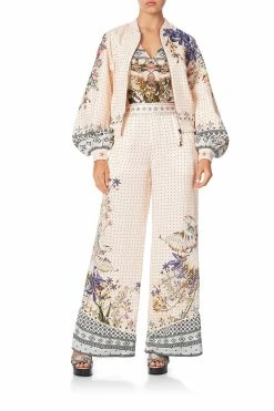 WIDE LEG PANT WITH SHAPED CUFF KINDRED SKIES -clothing shop camilla blouson sleeve bomber kindred skies 1 4effa019 ae00 4fcf 9374 e604421fed66