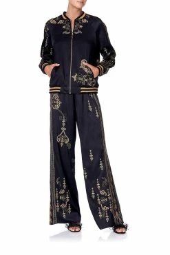 DRAWSTRING PANT WITH SIDE PANEL WE THE FREE -clothing shop camilla bomber we the free 1 1 b16cd492 99ea 45d6 8b73 39904bb6a130