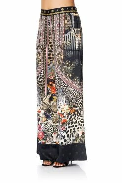 LOUNGE TROUSER WITH CUFFS MARAIS AT MIDNIGHT -clothing shop camilla lounge trouser with cuffs marais at midnight 2