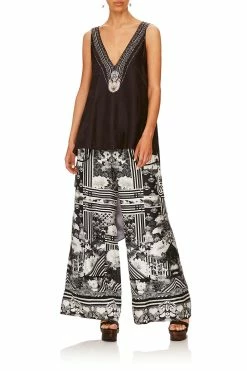 LOUNGE TROUSER WITH CUFFS WILD MOONCHILD -clothing shop camilla lounge trouser with cuffs wild moonchild 8 b6a05b03 8076 4ecf a2b8 da163a8ec252
