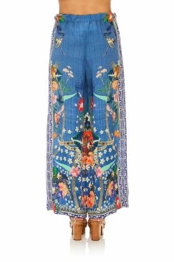 LOUNGE TROUSER WITH TIE WAIST FARAWAY FLORALS 15 LOUNGE TROUSER WITH TIE WAIST FARAWAY FLORALS -clothing shop camilla lounge trouser with tie waist faraway florals 6