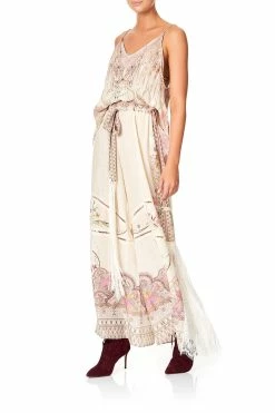 PANELLED PLEATED TROUSERS GOLDEN AGE -clothing shop camilla panelled pleated trousers golden age 3 f5d376d0 e541 4dba accb c5dabe775b2c