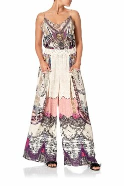 WIDE LEG PANT WITH GATHERED POCKETS VIOLET CITY -clothing shop camilla pants violet city 3