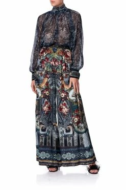 WIDE LEG TROUSER WITH FRONT POCKETS HOTEL BOHEME -clothing shop camilla raglan button up shirt hotel boheme 4 cd71ff17 8e9c 4488 b730 492fcd270962