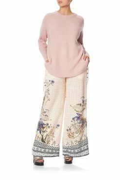WIDE LEG PANT WITH SHAPED CUFF KINDRED SKIES -clothing shop camilla raglan sleeve jumper with print back kindred skies 1 19cbabdb 7533 45df 86ad d3d8b304fb04