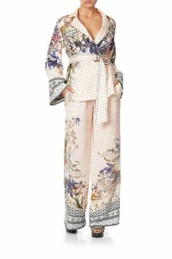 WIDE LEG PANT WITH SHAPED CUFF KINDRED SKIES -clothing shop camilla shaped yoke pajama jacket kindred skies 2 58a71d83 b7b4 4024 96d4 16d22c9ac8bb