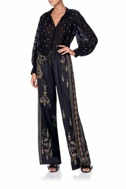 DRAWSTRING PANT WITH SIDE PANEL WE THE FREE -clothing shop camilla trouser we the free 1 6cedf195 316e 40b9 b529 bf3ff1fbb4db