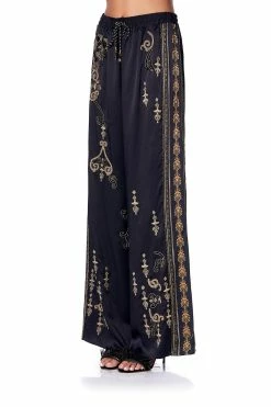 DRAWSTRING PANT WITH SIDE PANEL WE THE FREE -clothing shop camilla trouser we the free 5 f342b384 8913 4a69 9ffe 4d9efe66deaf