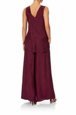 WIDE LEG PANT WITH GATHERED POCKETS BURGUNDY 14 WIDE LEG PANT WITH GATHERED POCKETS BURGUNDY -clothing shop camilla wide leg pant with gathered pockets burgundy 7 70866c26 85d2 46c6 9a2f 9bf1ef0fa7b2