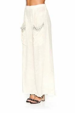 WIDE LEG TROUSER WITH FRONT POCKETS DENTELLE BLANCHE -clothing shop camilla wide leg trouser with front pockets dentelle blanche 5