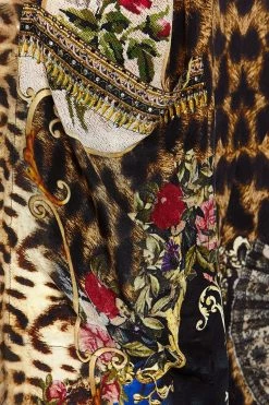 WIDE LEG TROUSER WITH FRONT POCKETS STRONGER TOGETHER -clothing shop camilla wide leg trouser with front pockets stronger together 8