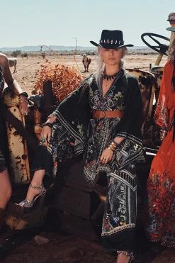 WIDE LEG PANT WITH SHAPED CUFF BOTANICAL CHRONICLES 20 WIDE LEG PANT WITH SHAPED CUFF BOTANICAL CHRONICLES -clothing shop campaign drop2 0015 190326 Camilla 08 1116 copy a9d90692 5d28 4f4d 9024 0f0e4f3bd22f