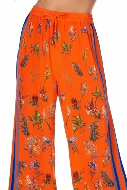 DRAWSTRING PANT WITH SIDE PANEL GONE COAST -clothing shop drawstring pant with side panel gone coast 9