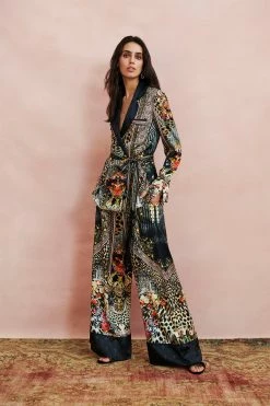 LOUNGE TROUSER WITH CUFFS MARAIS AT MIDNIGHT -clothing shop lookbook drop2 0000s 0011 CAMILLA LA FLEUR LIBERTINE 1902 DROP 2 LOOK BOOK 7 18faea7a 7d2f 4038 b305 a737bf8bace0