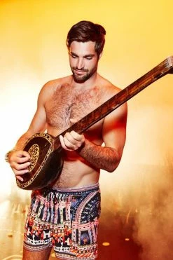 clothing shop -clothing shop resized imagery 42 96250331 da4d 48f5 946a e634884b6b7e